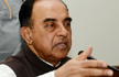 Congress attacks Swamy’s cavalcade with eggs, ink